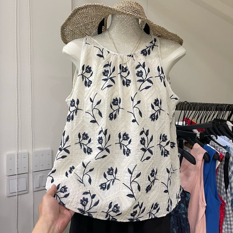 SYsYouthfully O ネック刺繍クロシェフラワーシ - Embroidery Cotton Shirt のレビューと価格