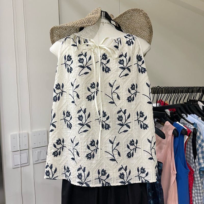 SYsYouthfully O ネック刺繍クロシェフラワーシ - Embroidery Cotton Shirt のレビューと価格